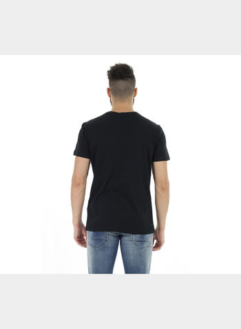 T-SHIRT STAMPA TARGHE , 70155BLK, small
