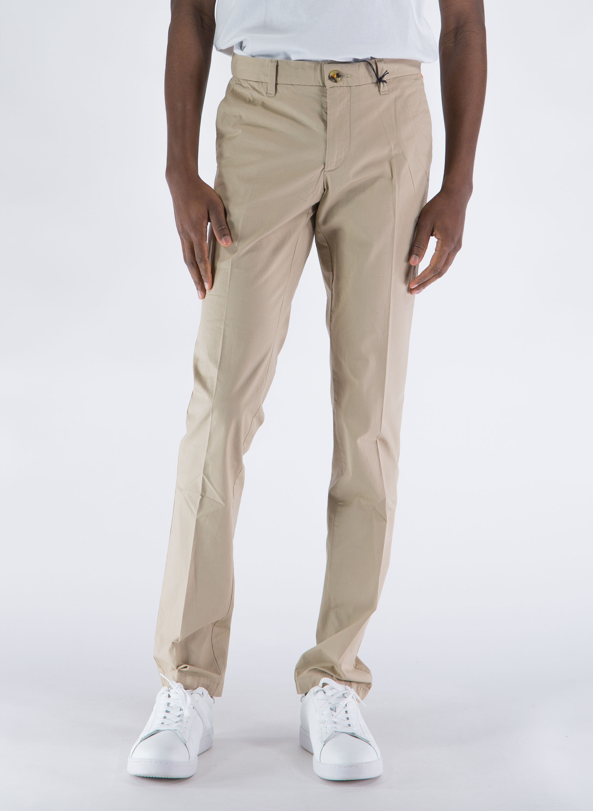 pantalone chino