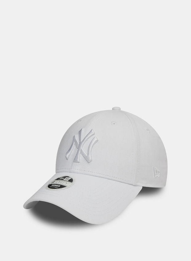 Abandoned cascade partner NEW ERA CAPPELLO NEW YORK YANKEES ESSENTIAL 9FORTY Bianco Donna | Sport85