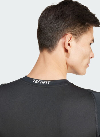 T-SHIRT TECHFIT COMPRESSION, BLK, small