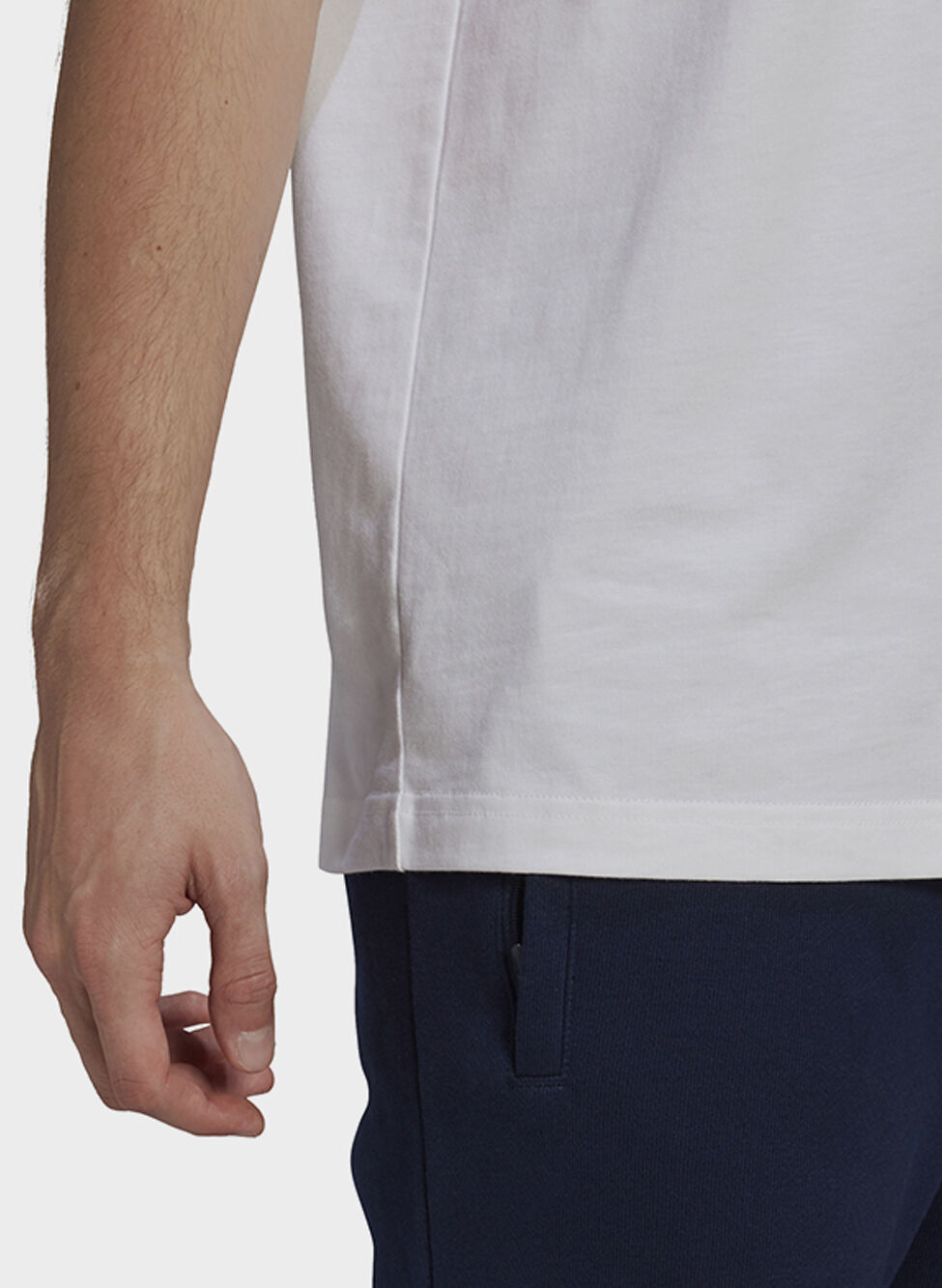 adidas Trefoil Ombré Tee Mens Clothes | Snipes USA
