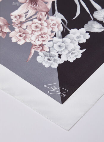 FOULAR FLOWERS, 22222 BLK, small