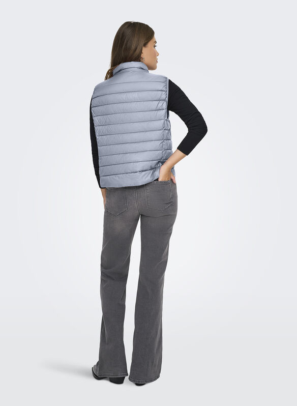 SMANICATO ONLTAHIA, TRADEWINDS CELESTE, medium