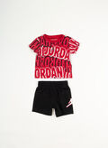 COMPLETO T-SHIRT+ SHORTS JORDAN BIMBO, 023 BLK RED, thumb