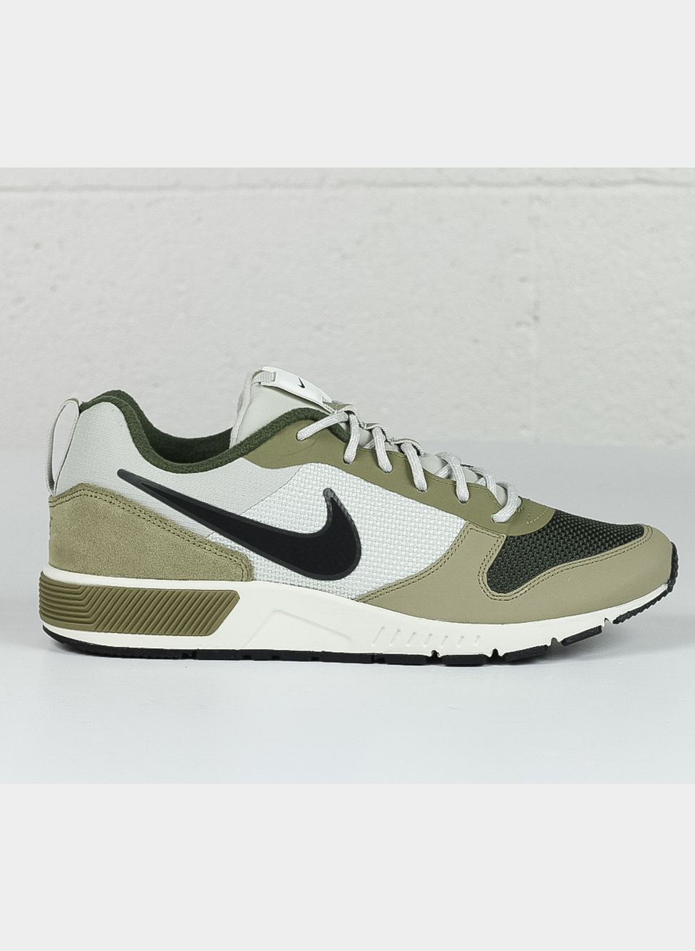 nike nike nightgazer trail