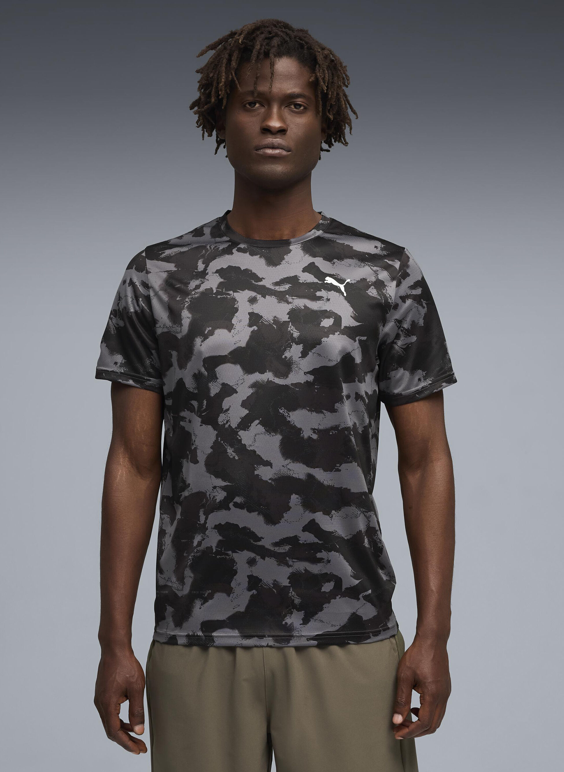 PUMA T-SHIRT ESS GRAPHIC S