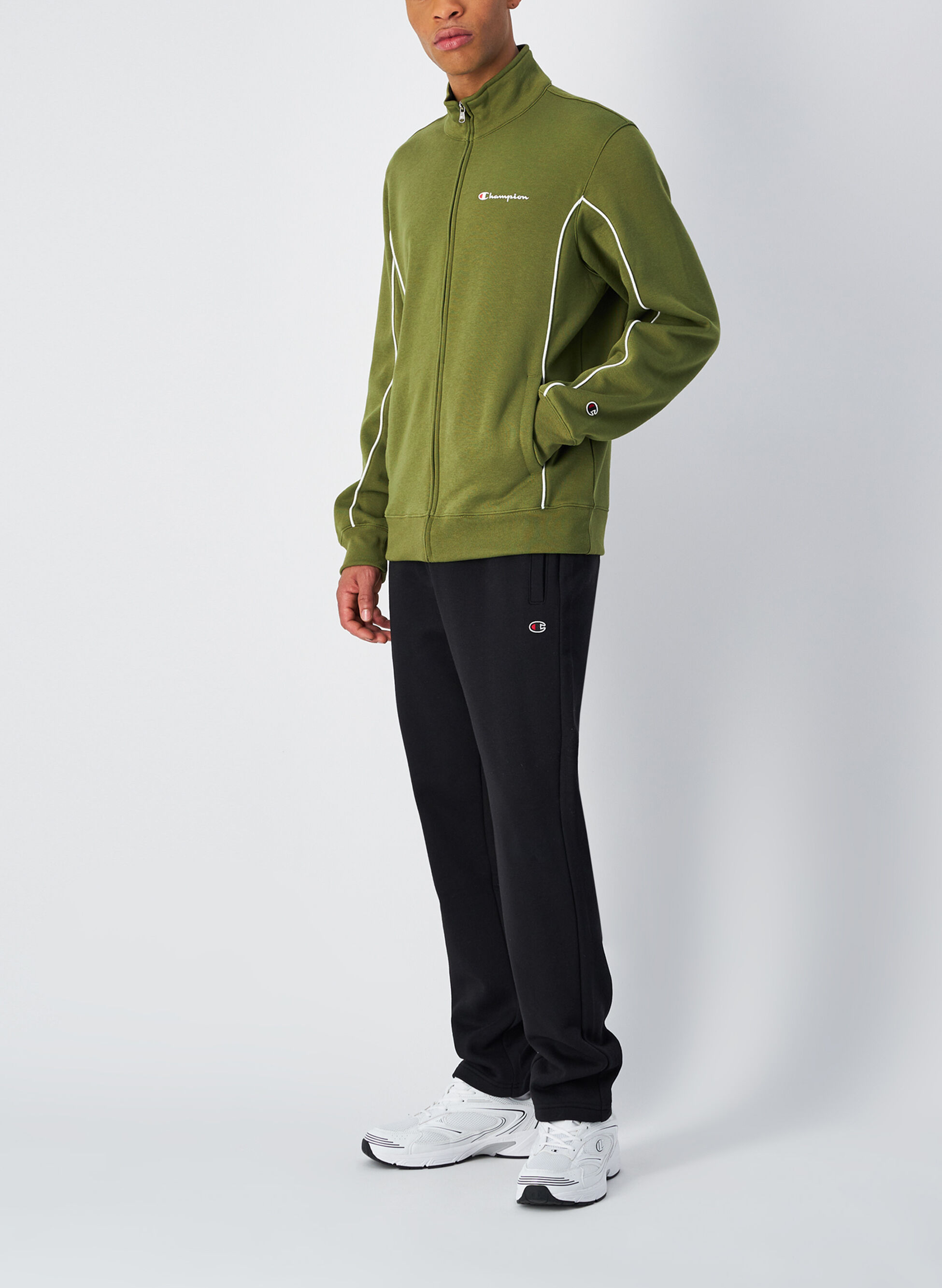 CHAMPION TUTA SCRIPT SHOP S