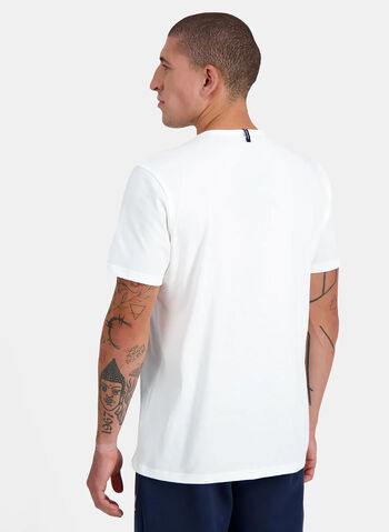 T-SHIRT ESSENTIALS, WHT, small