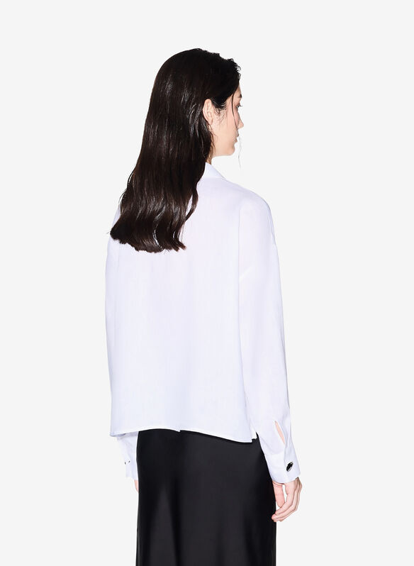 null, U0002 WHT, medium