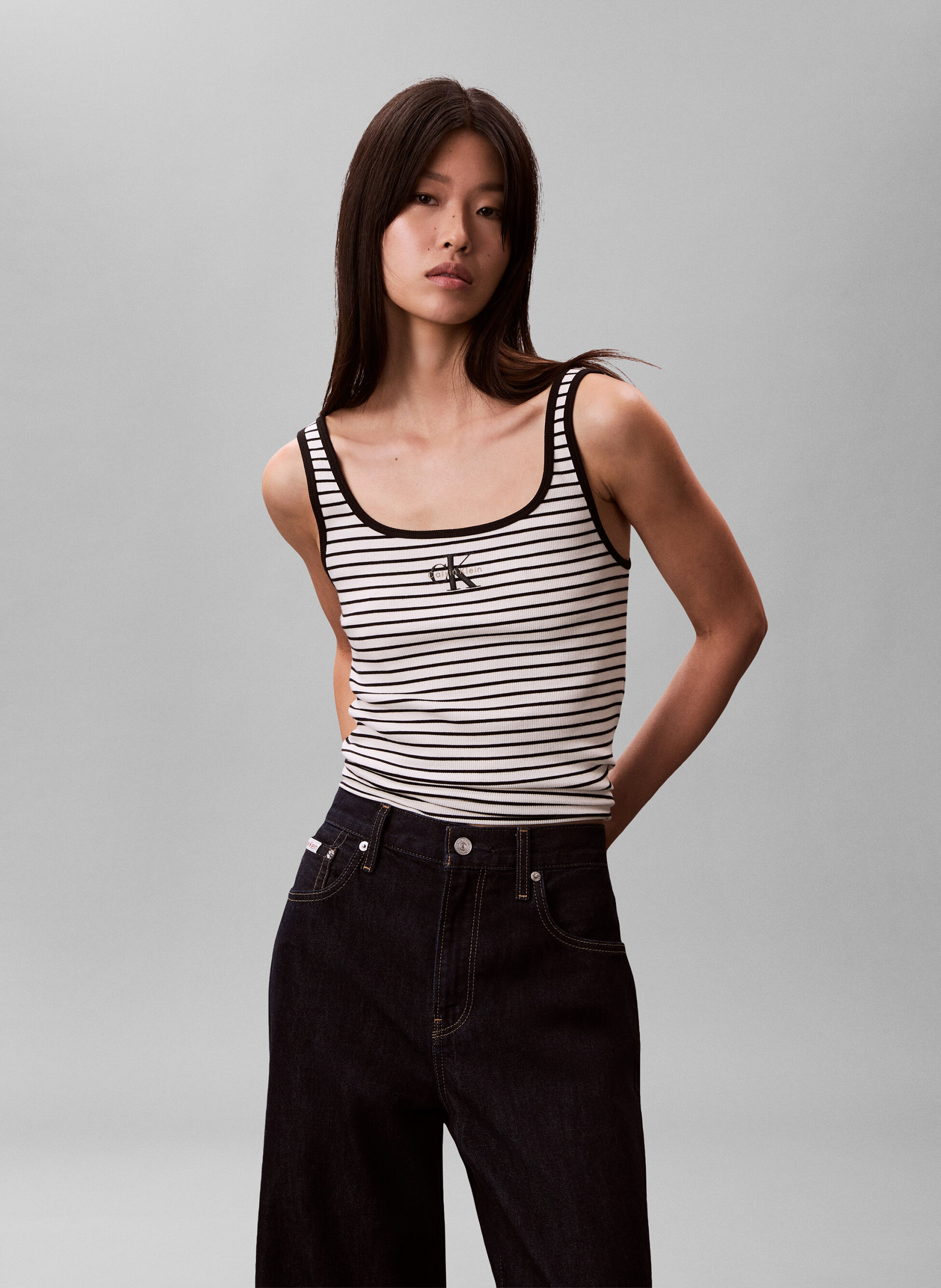 Canotta A Costine Con Scollo Rotondo