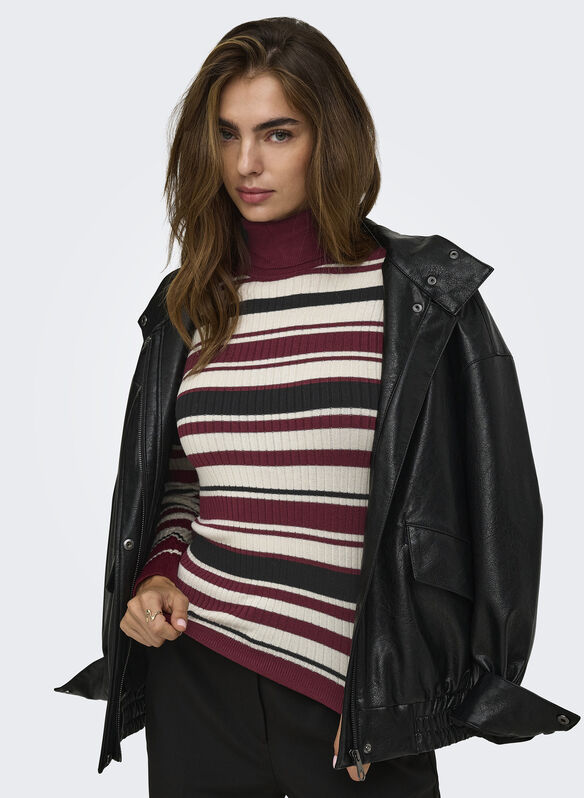 MAGLIONE DOLCEVITA NOOS KAROL, ZINFANDEL VINACCIO, medium
