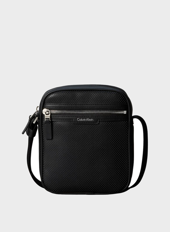 TRACOLLINA PERFORATED, UB1 BLK, medium