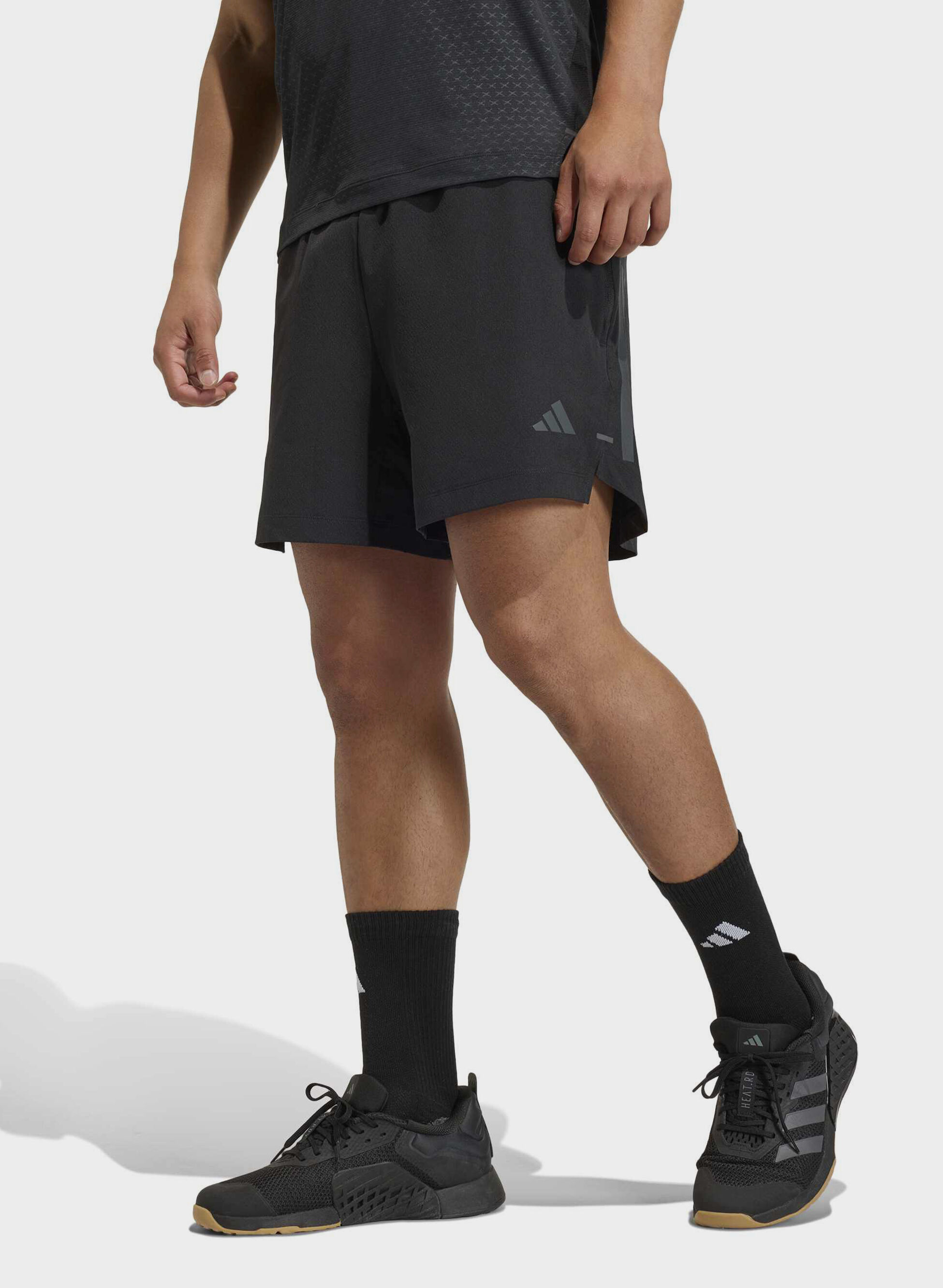 Short D4T Primelift 3 Stripes