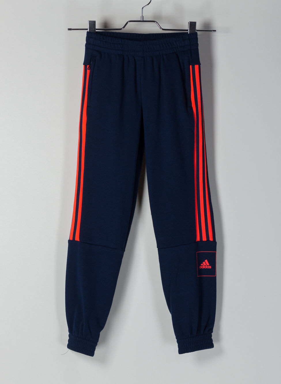 ADIDAS PANTALONE ATHLETICS CLUB FRENCH TERRY RAGAZZO Arancione, Blu Bambino  | Sport85