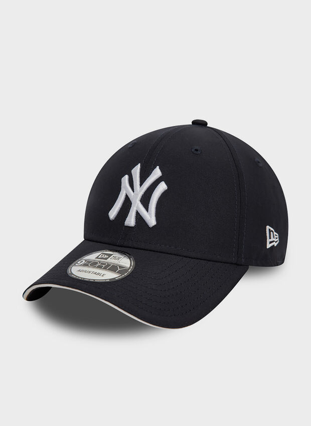 CAPPELLO NYY 9FORTY IN MICROFIBRA UNISEX, BLKWHT, large
