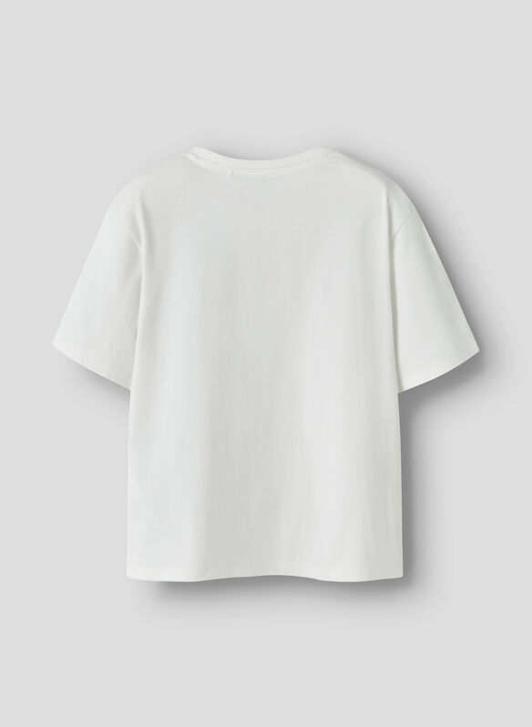 null, BRIGHT WHITE, medium