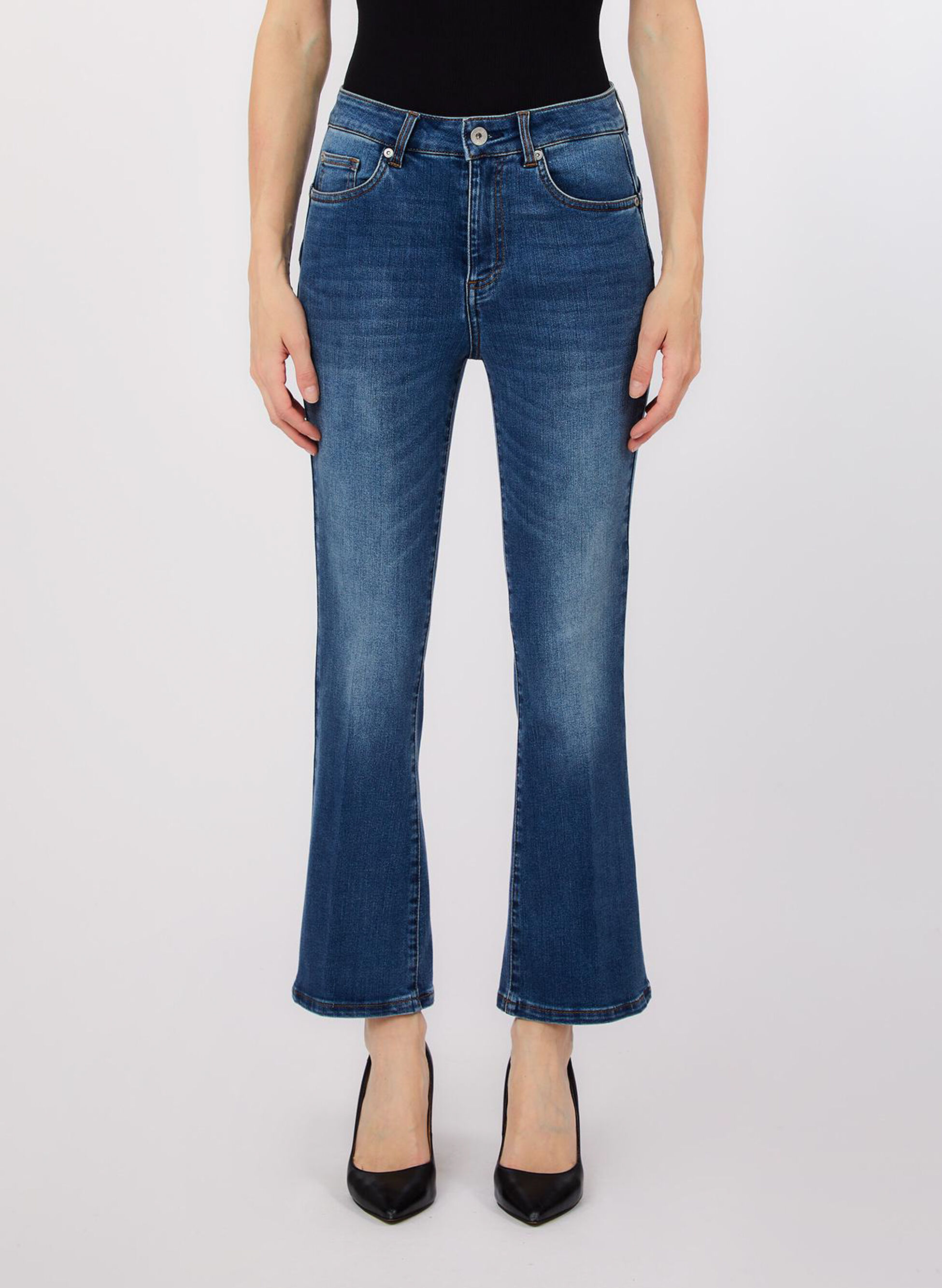 LIU-JO JEANS FLARE CROPPED 33