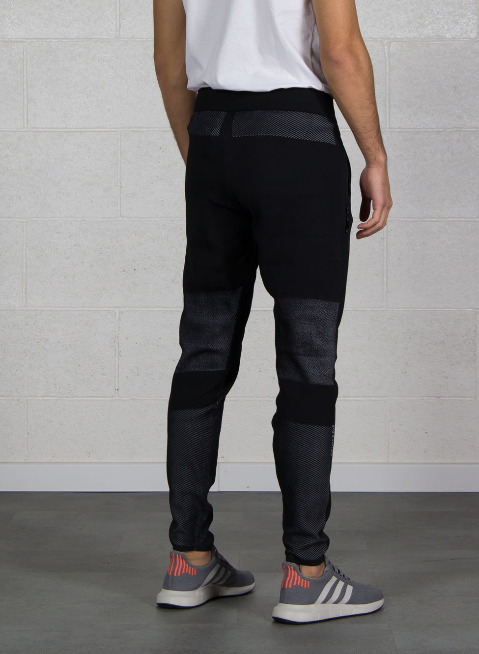 ADIDAS PANTALONI ADIDAS Z.N.E. PRIMEKNIT Nero | Sport85
