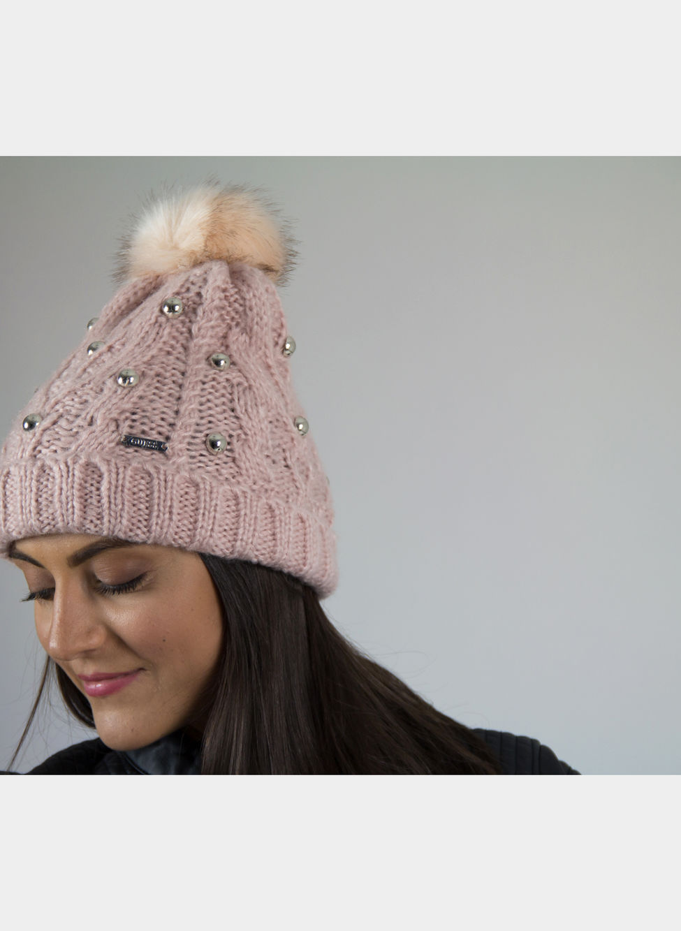 GUESS CAPPELLO PON PON Rosa Donna | Sport85