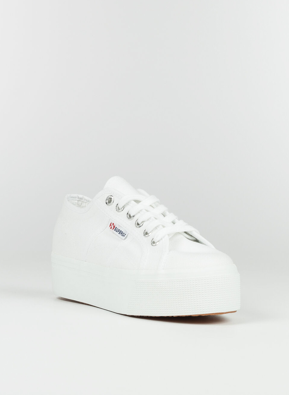 does superga run big or small