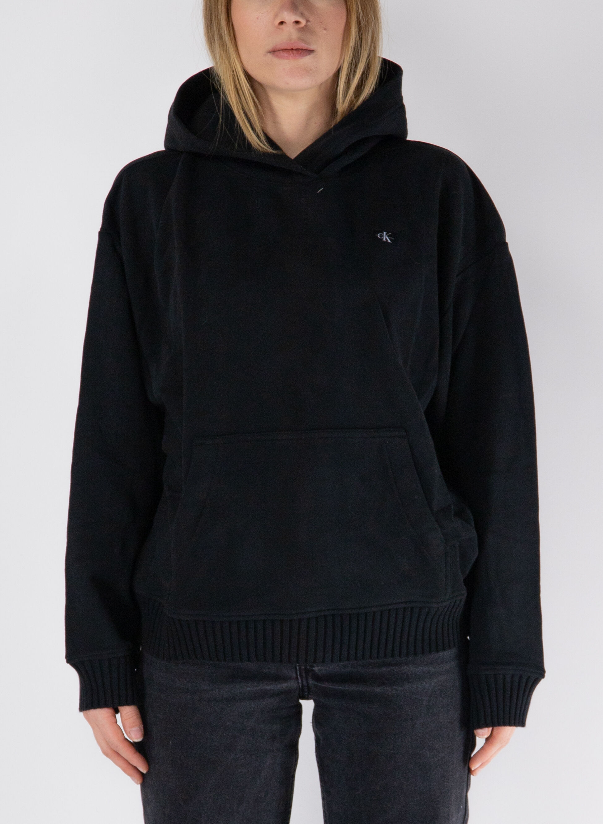 FELPA HOODIE CON RICAMO LOGO