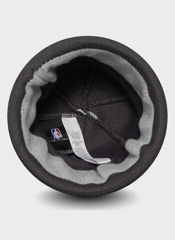 CAPPELLO IN MAGLIA CHICAGO BULLS CON PONPON, BLK, small