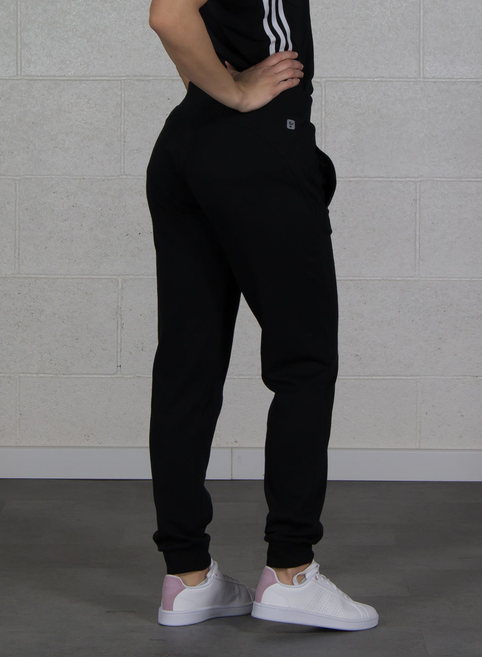 FREDDY TUTA SPORTIVA CON CAPPUCCIO Nero Donna | Sport85