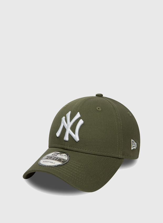NEW ERA CAPPELLO NEW YORK YANKEES ESSENTIAL 9FORTY Verde Uomo | Sport85
