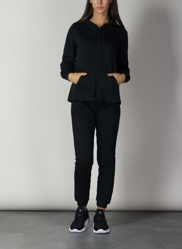 tuta asics camouflage