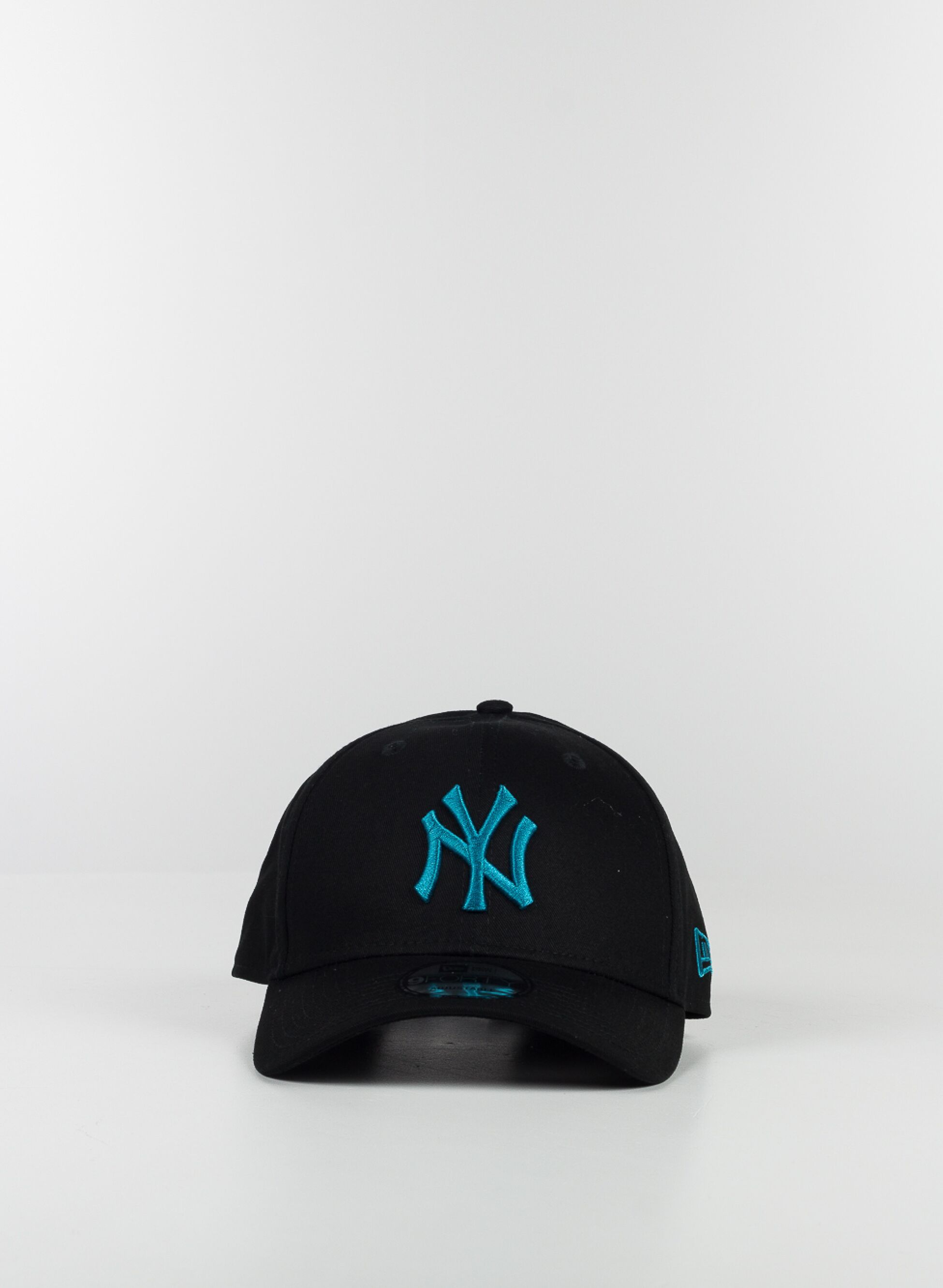 NEW ERA CAPPELLO 9FORTY LEAGUE ESSENTIAL NEW YORK YANKEES Azzurro, Nero  Uomo | Sport85